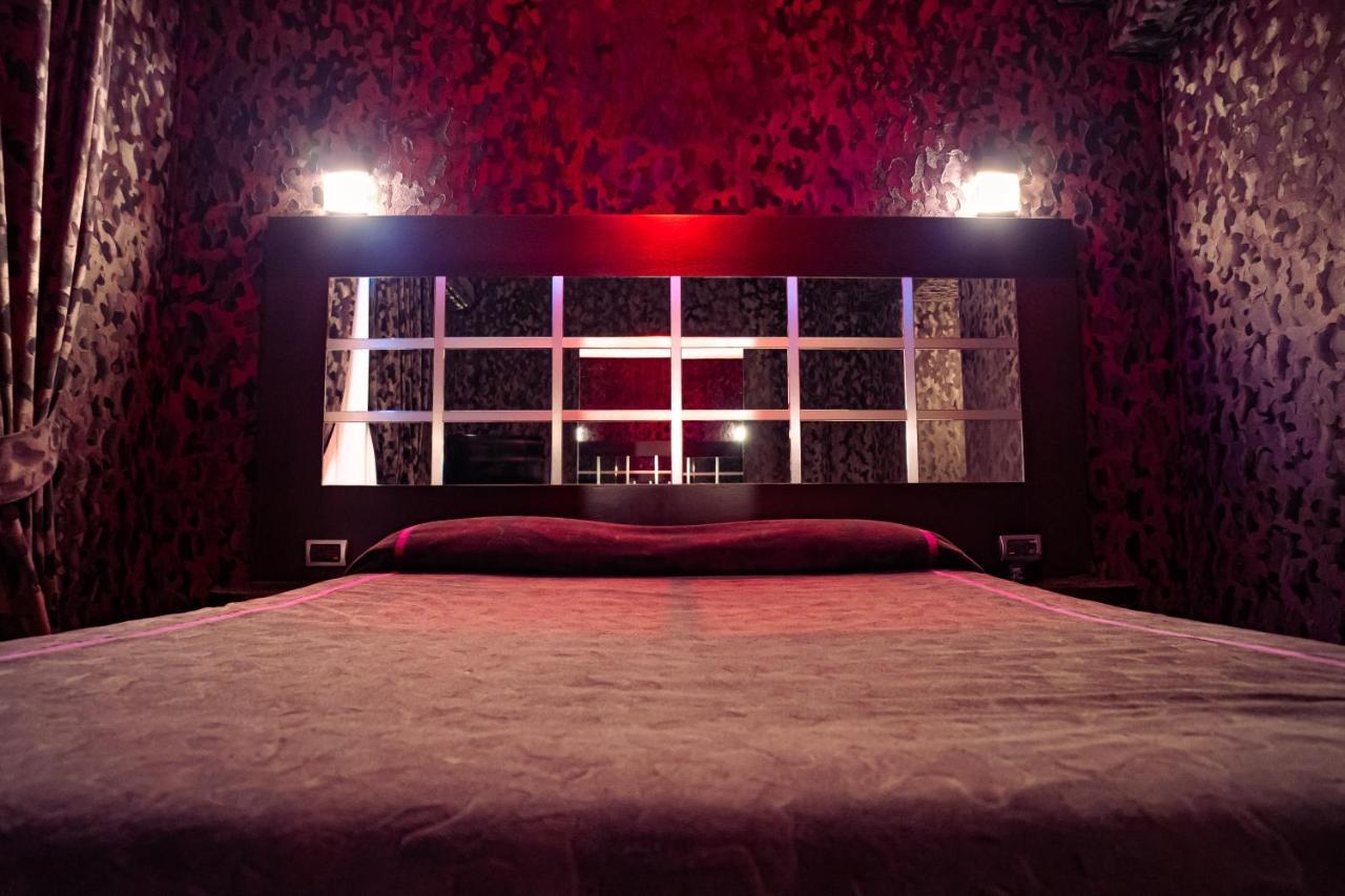 Marcantonio Hotel จูกลิอาโน อิน คัมปาเนีย ภายนอก รูปภาพ
