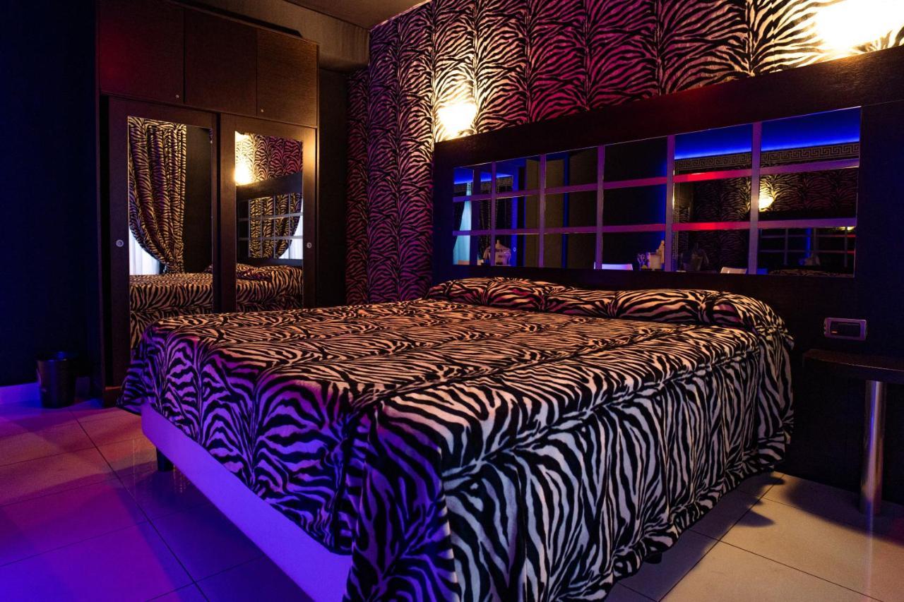 Marcantonio Hotel จูกลิอาโน อิน คัมปาเนีย ภายนอก รูปภาพ