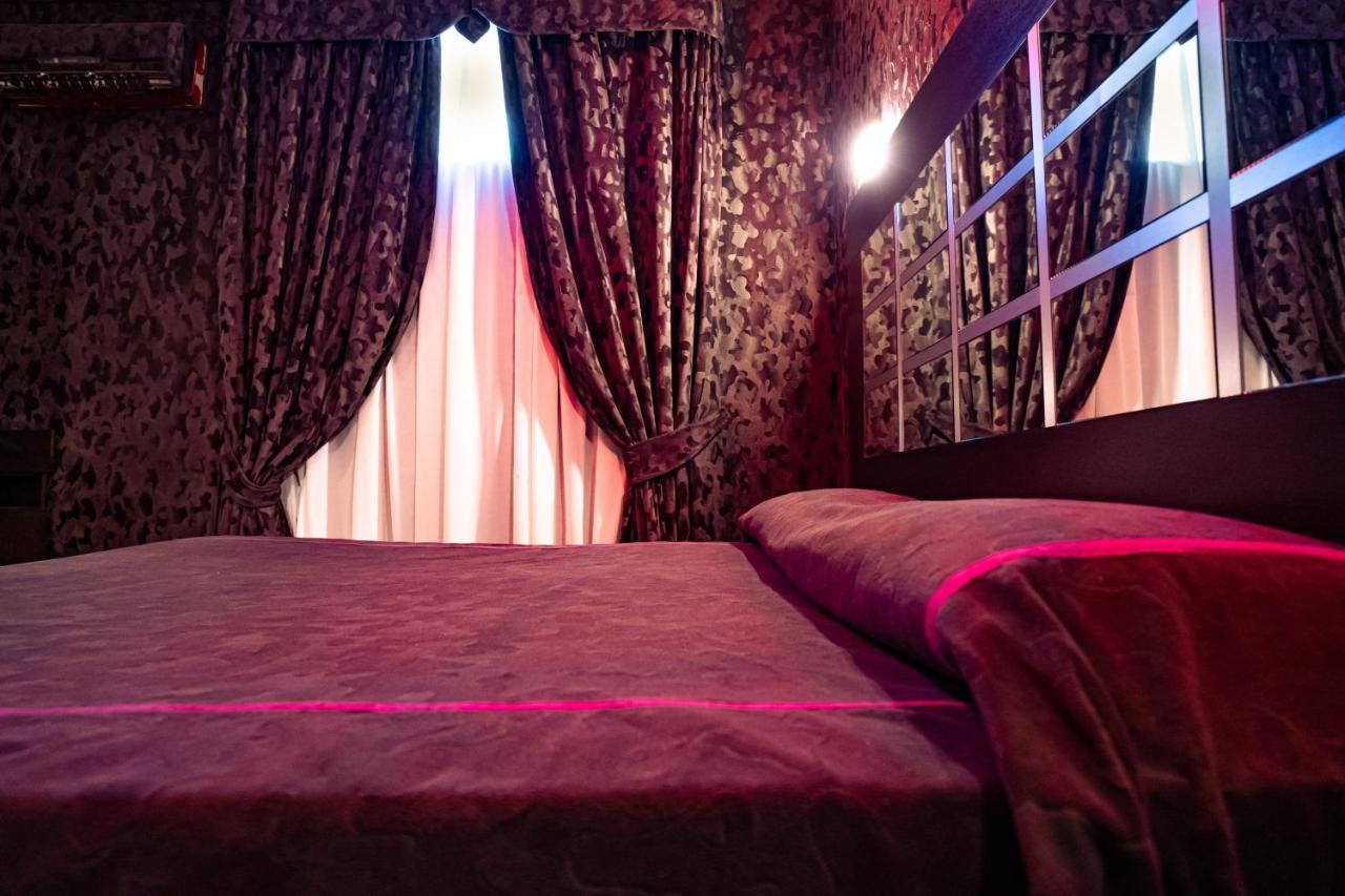Marcantonio Hotel จูกลิอาโน อิน คัมปาเนีย ภายนอก รูปภาพ