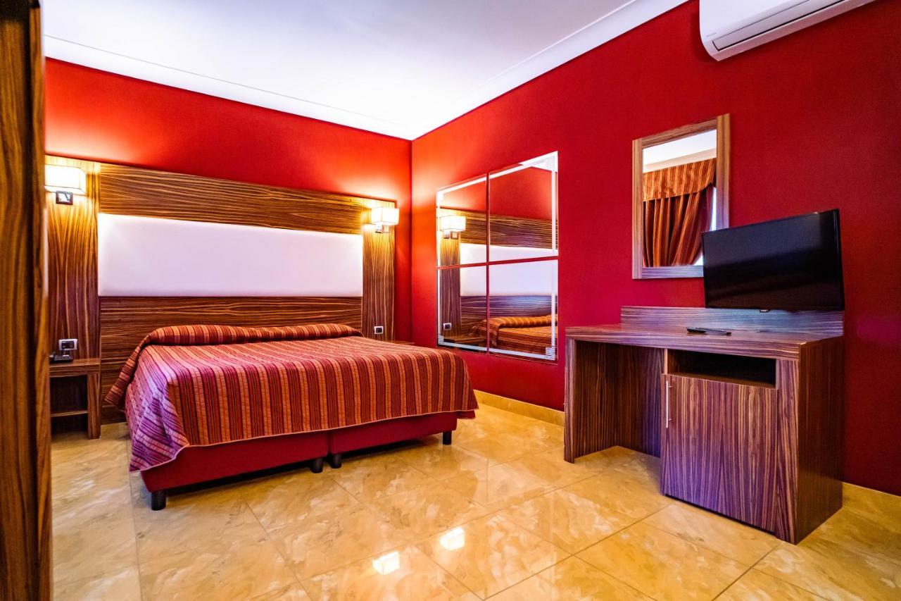 Marcantonio Hotel จูกลิอาโน อิน คัมปาเนีย ภายนอก รูปภาพ